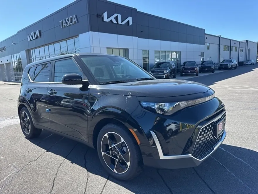 2025 Kia Soul EX photo 1