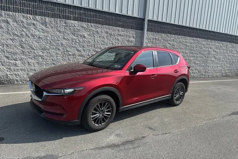 2019 Mazda CX-5 Touring photo 1