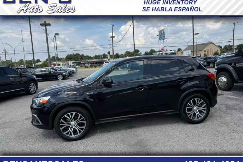 2017 Mitsubishi Outlander Sport ES photo 1