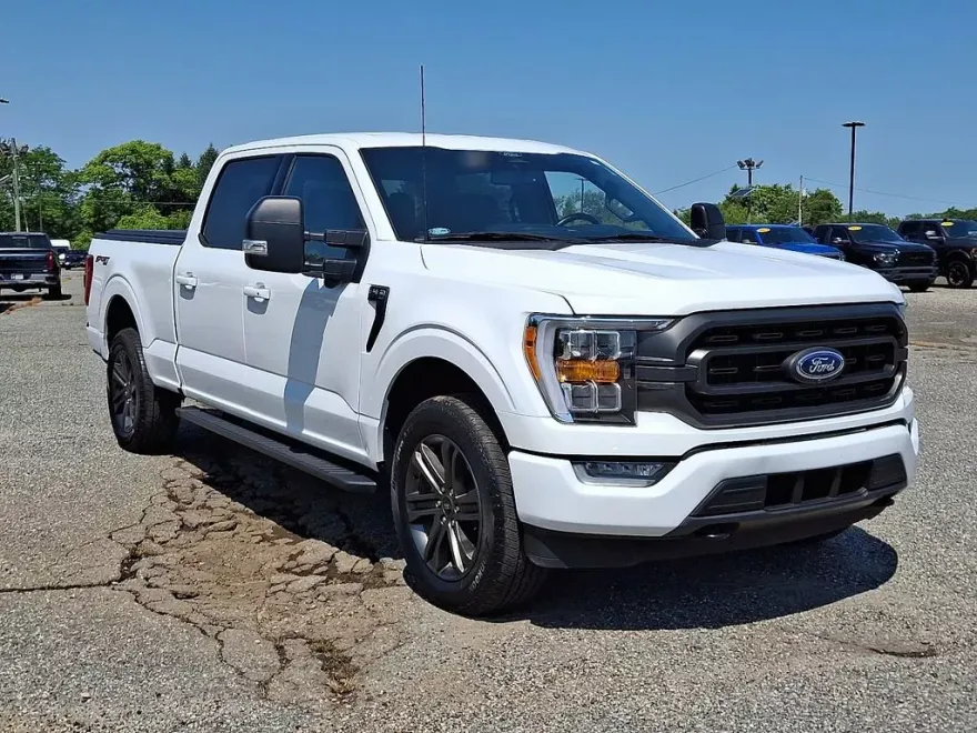 2022 Ford F-150 XL photo 1