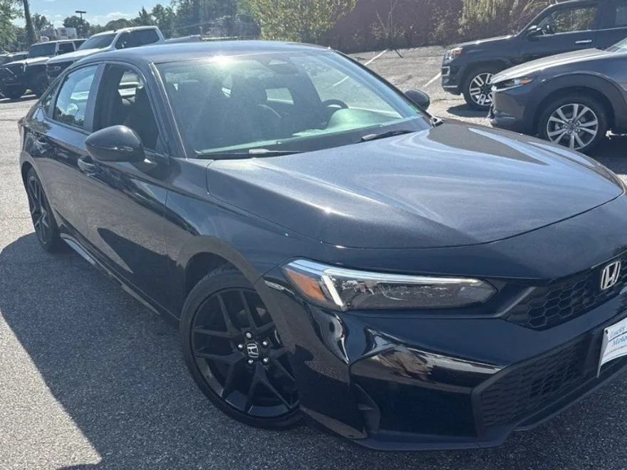2025 Honda Civic Sport photo 1