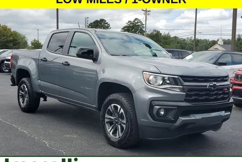 2022 Chevrolet Colorado Z71 photo 1