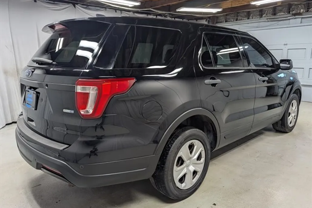 2018 Ford Explorer photo 1