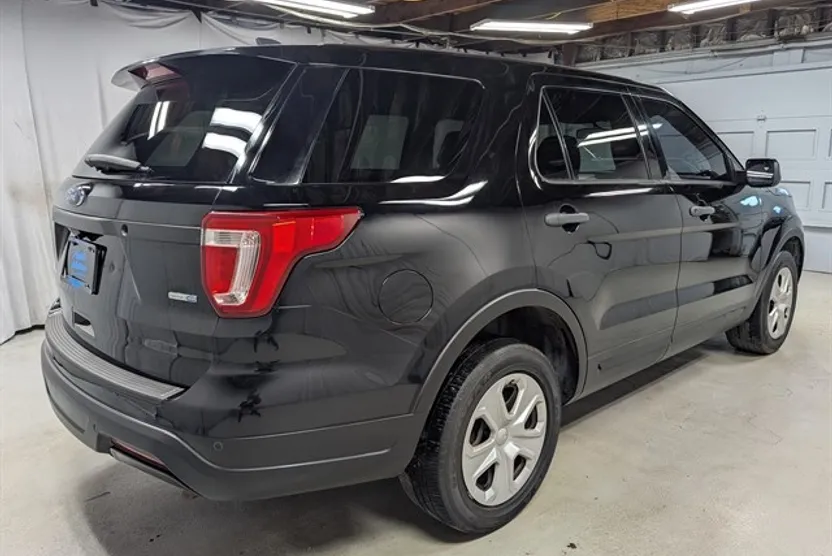2018 Ford Explorer photo 1