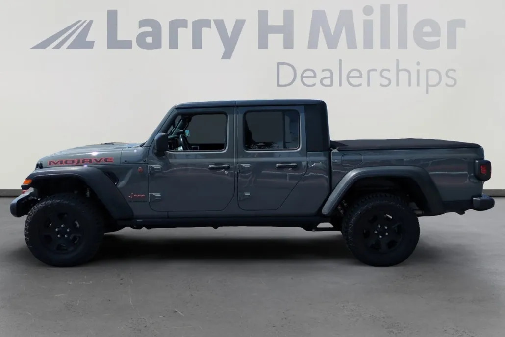 2022 Jeep Gladiator Mojave photo 1