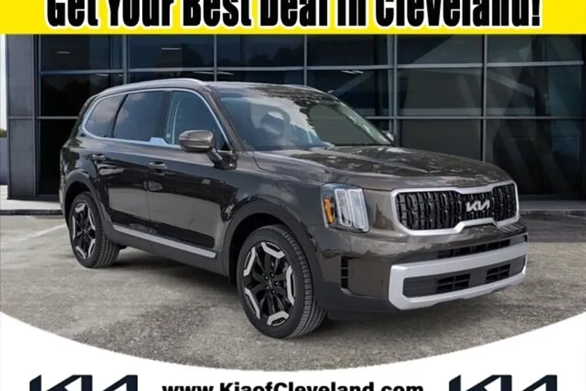 2025 Kia Telluride EX photo 1
