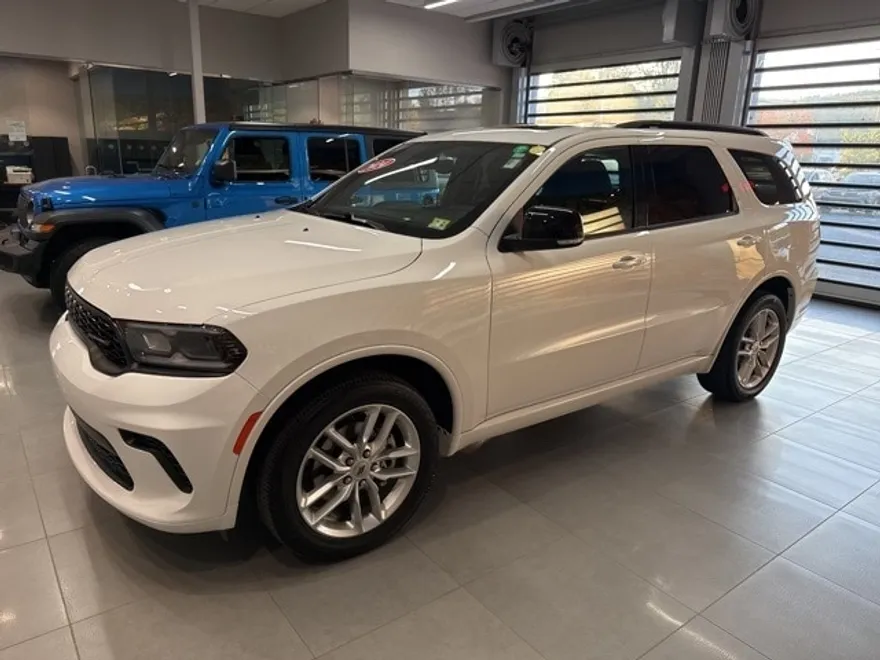 2024 Dodge Durango GT Plus photo 1