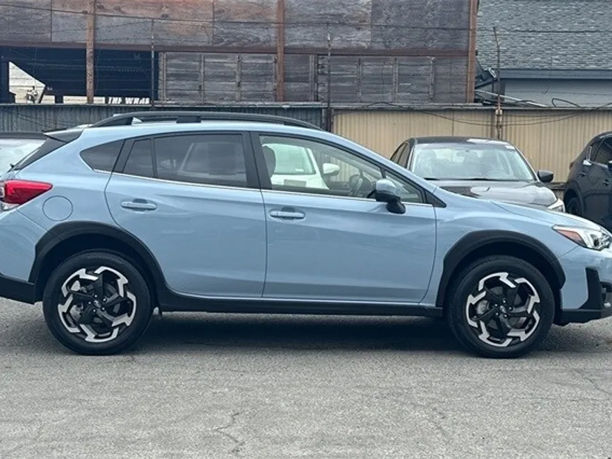 2023 Subaru Crosstrek Limited photo 1