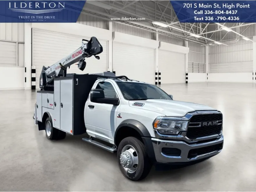 2024 Ram 5500 Tradesman photo 1