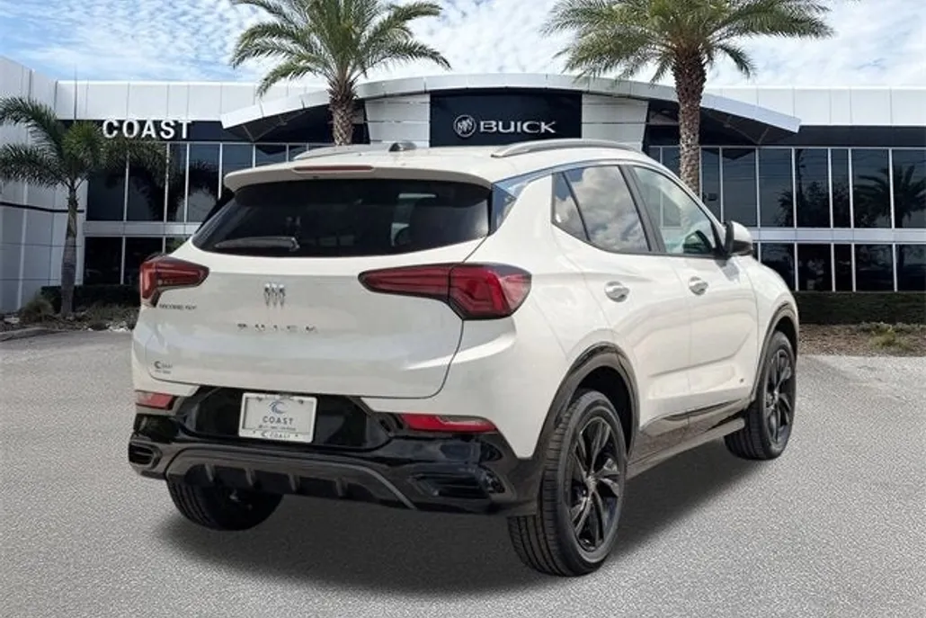 2026 Buick Encore GX Sport Touring photo 1