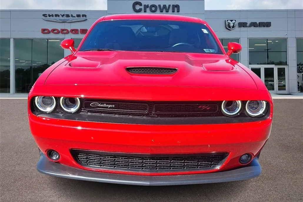 2023 Dodge Challenger R/T Scat Pack photo 1