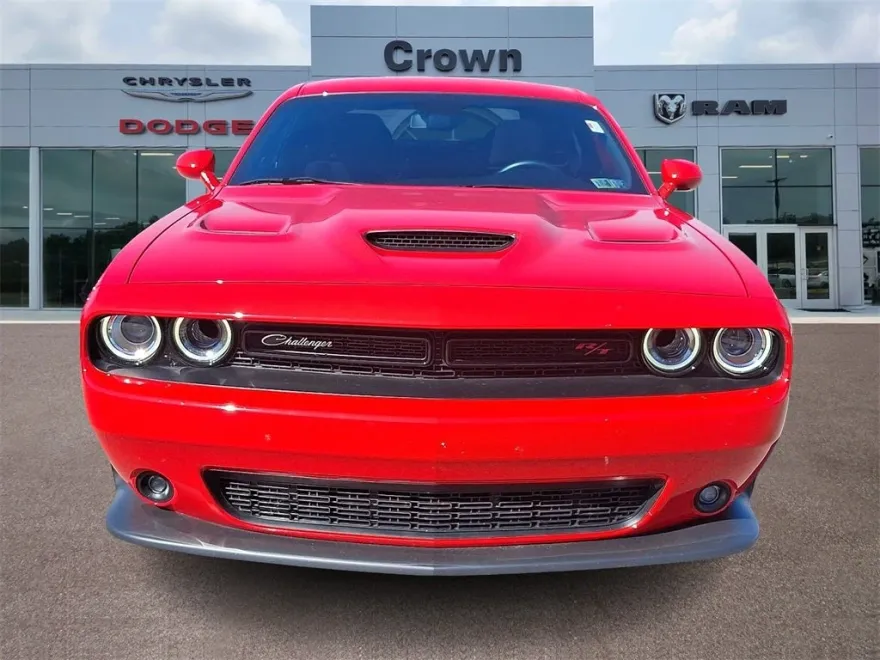 2023 Dodge Challenger R/T Scat Pack photo 1
