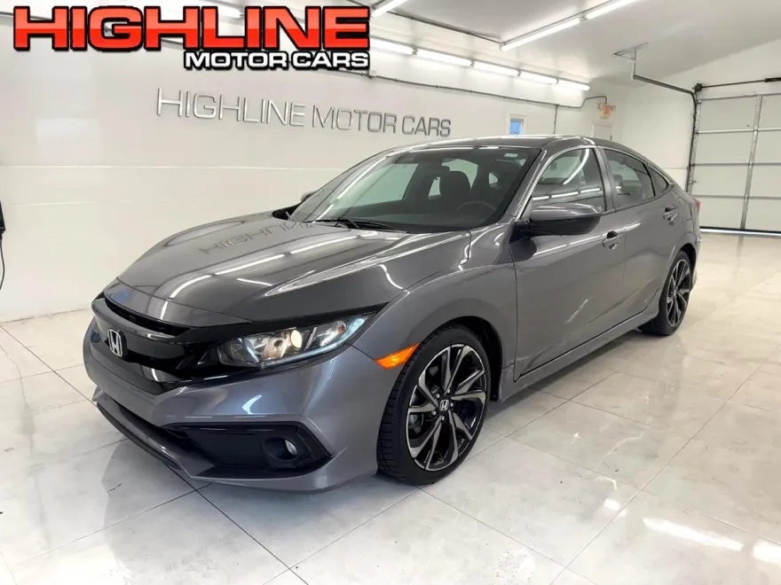 2021 Honda Civic Sport photo 1
