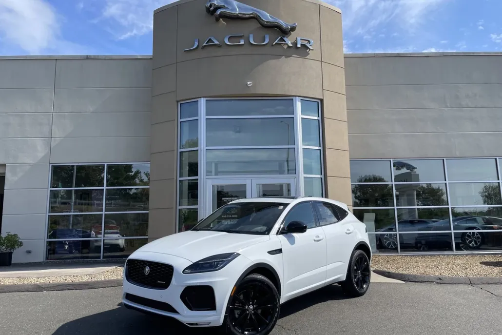 2024 Jaguar E-PACE R-Dynamic photo 1