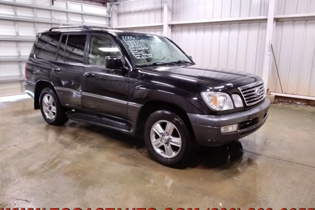 2006 Lexus LX 470 photo 1