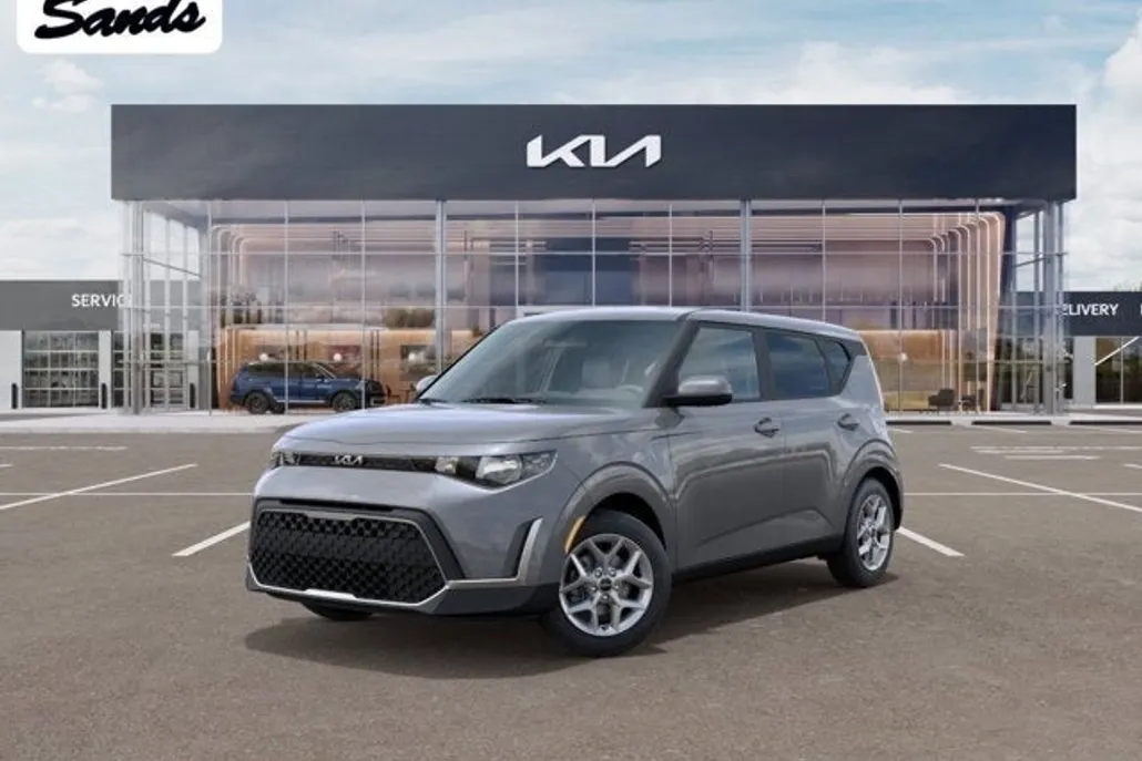 2025 Kia Soul S photo 1
