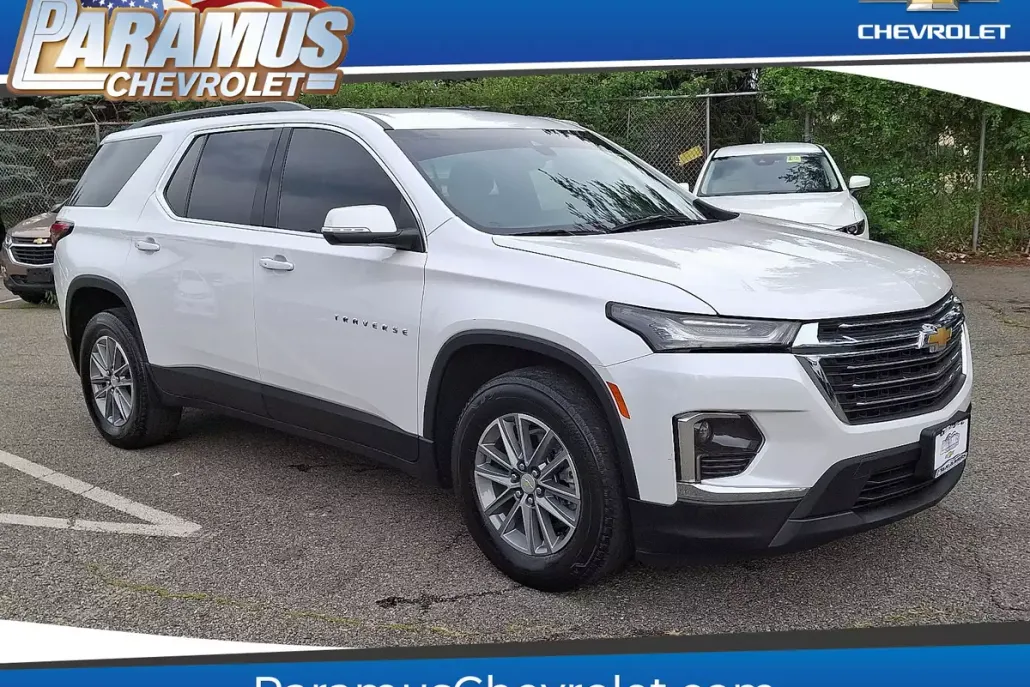 2023 Chevrolet Traverse photo 1