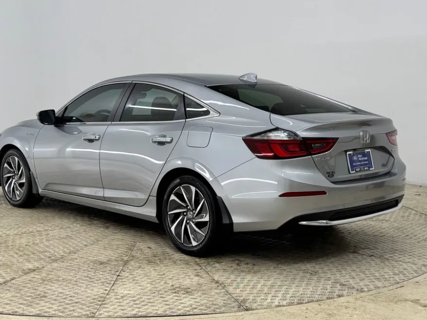 2021 Honda Insight Touring photo 1