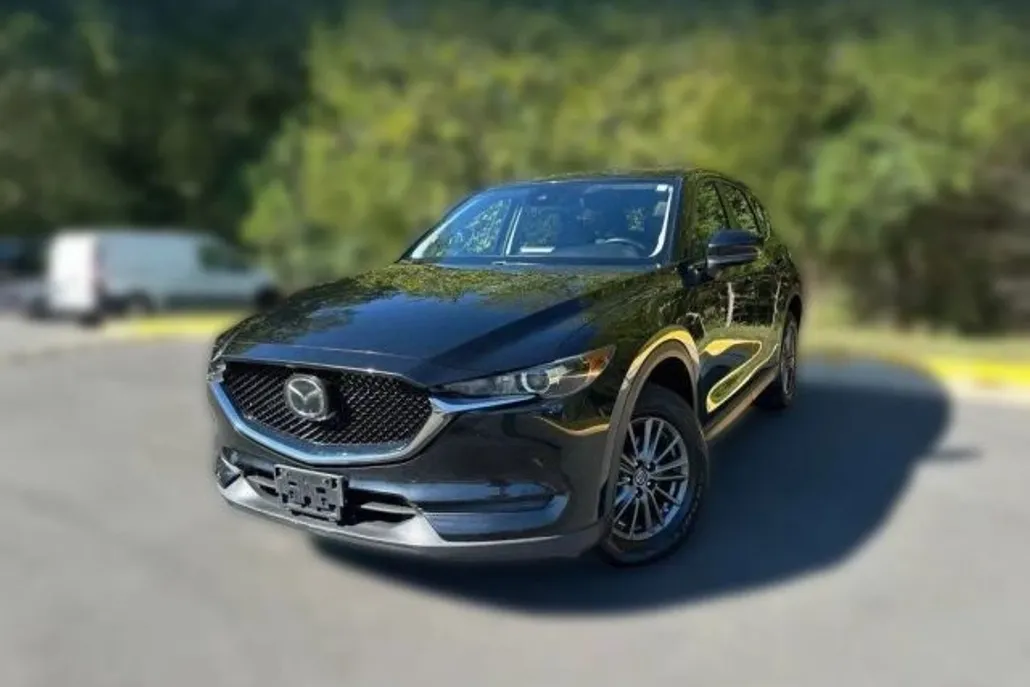 2019 Mazda CX-5 Touring Sport photo 1