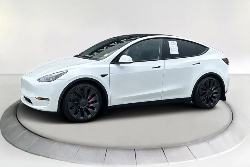 2023 Tesla Model Y Performance photo 1