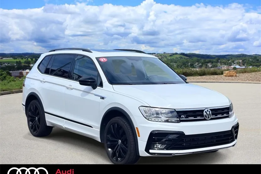 2021 Volkswagen Tiguan SE R-Line Black photo 1