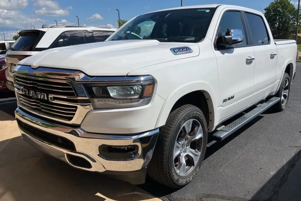 2022 Ram 1500 Laramie photo 1