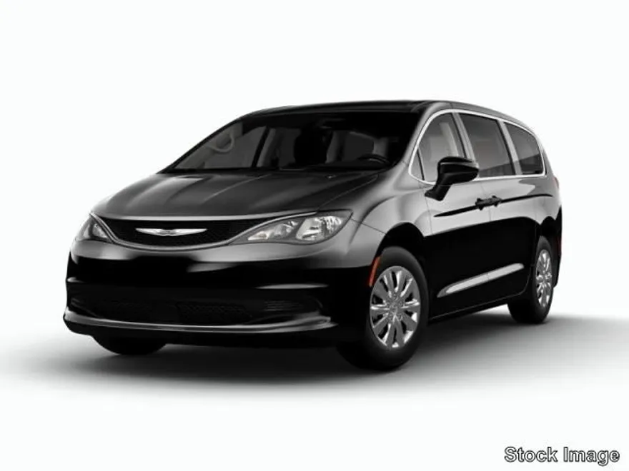 2023 Chrysler Voyager LX photo 1