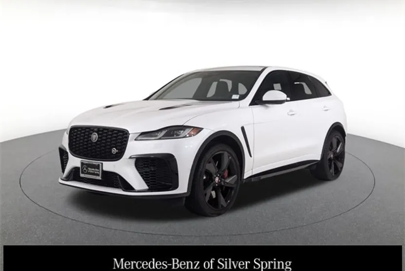 2023 Jaguar F-PACE SVR photo 1