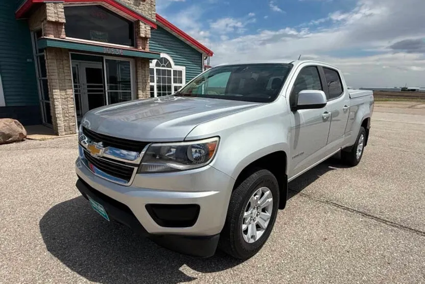 2016 Chevrolet Colorado LT photo 1