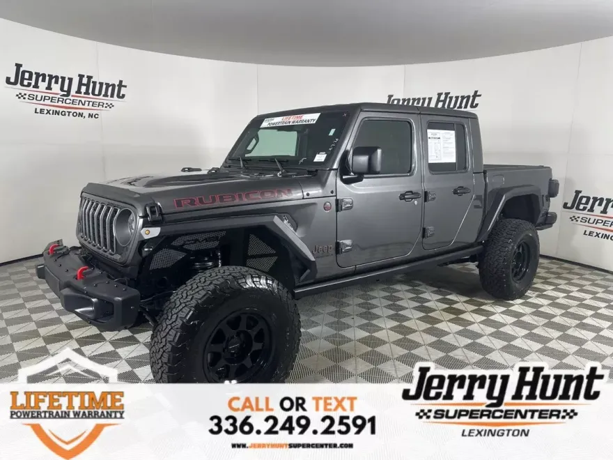 2024 Jeep Gladiator Rubicon photo 1