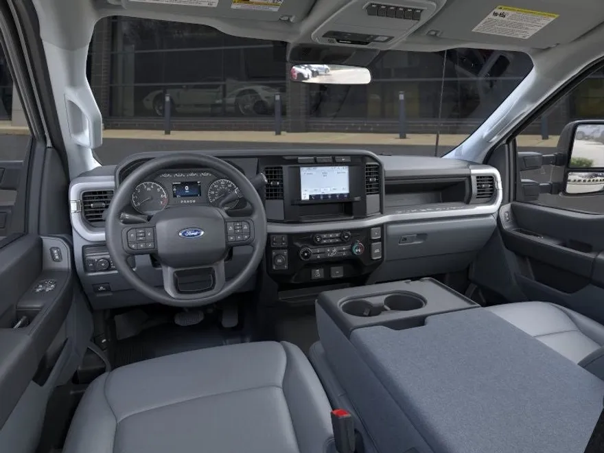 2023 Ford F-350 XL photo 9