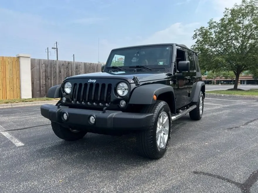 2017 Jeep Wrangler Unlimited Sport photo 1