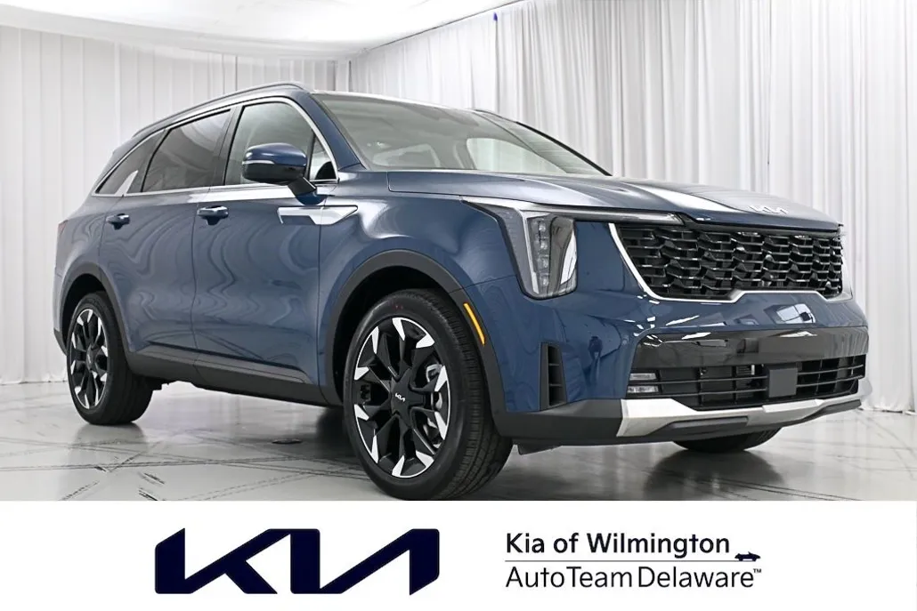 2025 Kia Sorento EX photo 1