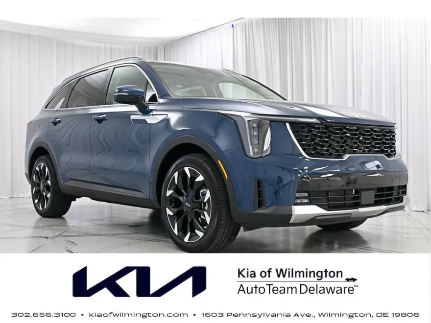 2025 Kia Sorento EX photo 1