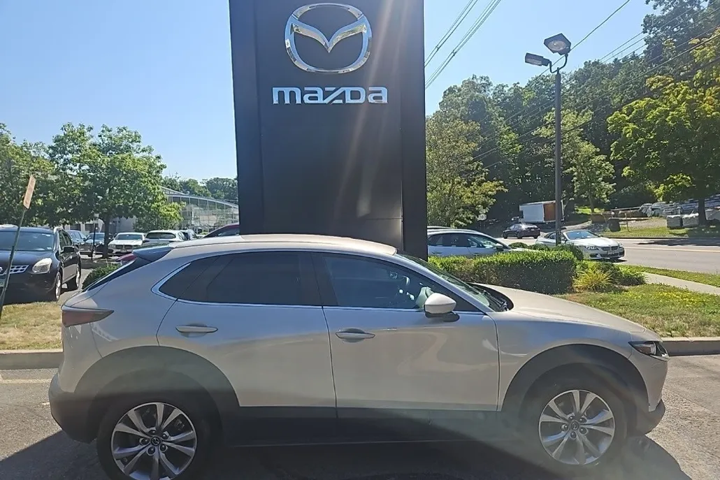 2022 Mazda CX-30 2.5 Select photo 1