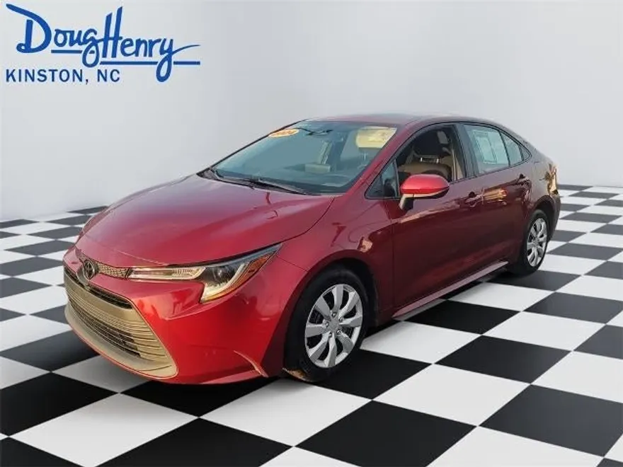 2024 Toyota Corolla LE photo 1