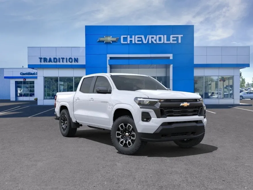 2024 Chevrolet Colorado LT photo 1