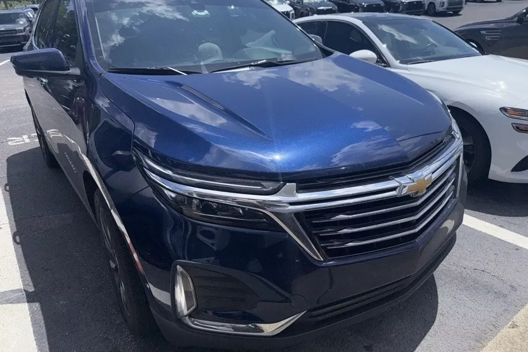 2023 Chevrolet Equinox Premier photo 1