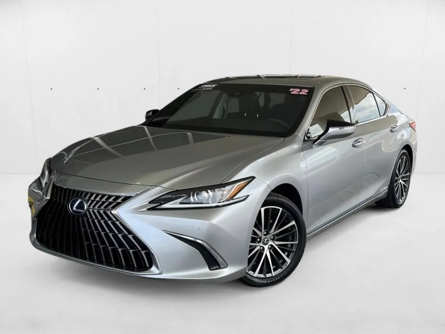 2022 Lexus ES 300h photo 1