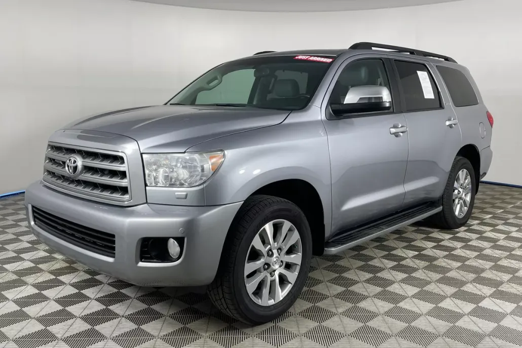 2012 Toyota Sequoia Limited photo 1