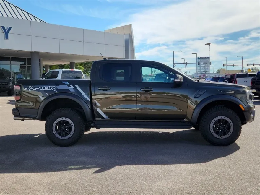 2024 Ford Ranger Raptor photo 1