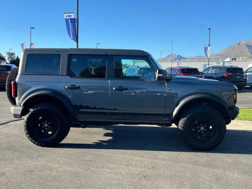2024 Ford Bronco Wildtrak photo 1
