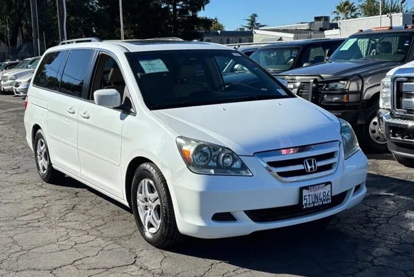 2006 Honda Odyssey EX-L photo 1