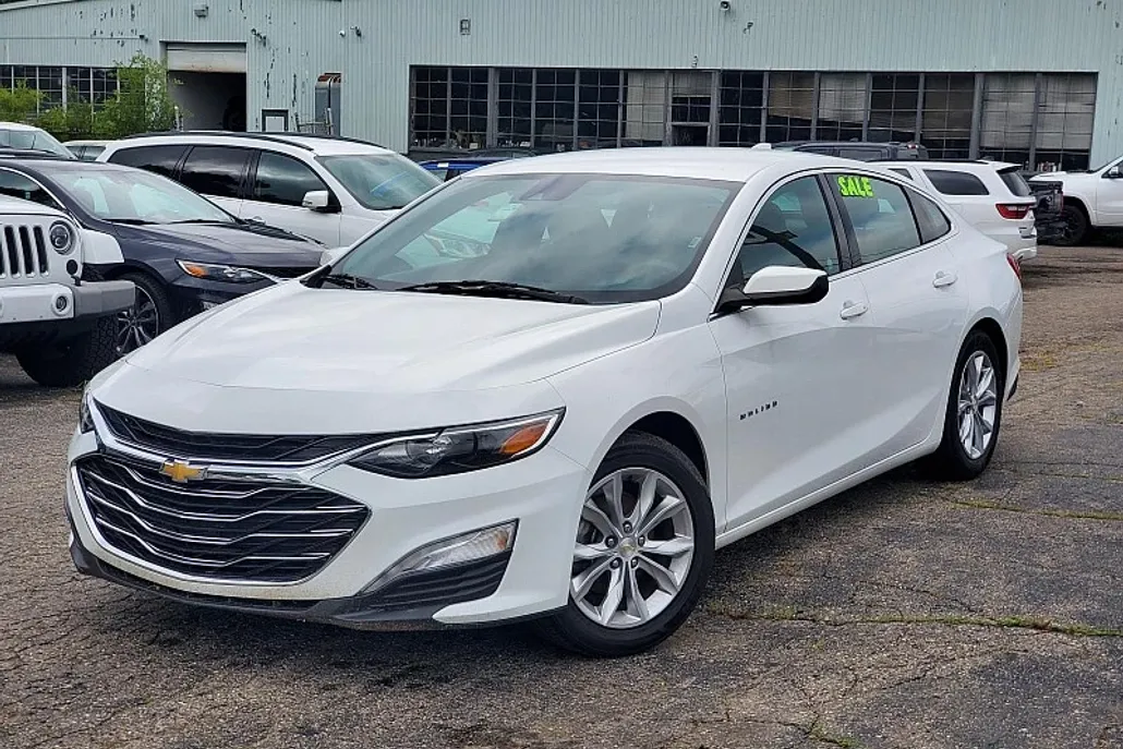 2023 Chevrolet Malibu 1LT photo 1