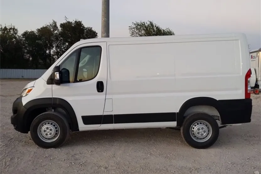 2026 Ram ProMaster 1500 Cargo Van photo 1