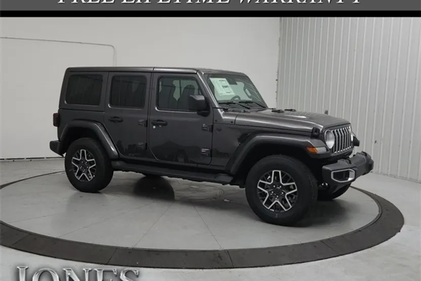 2025 Jeep Wrangler Sahara photo 1