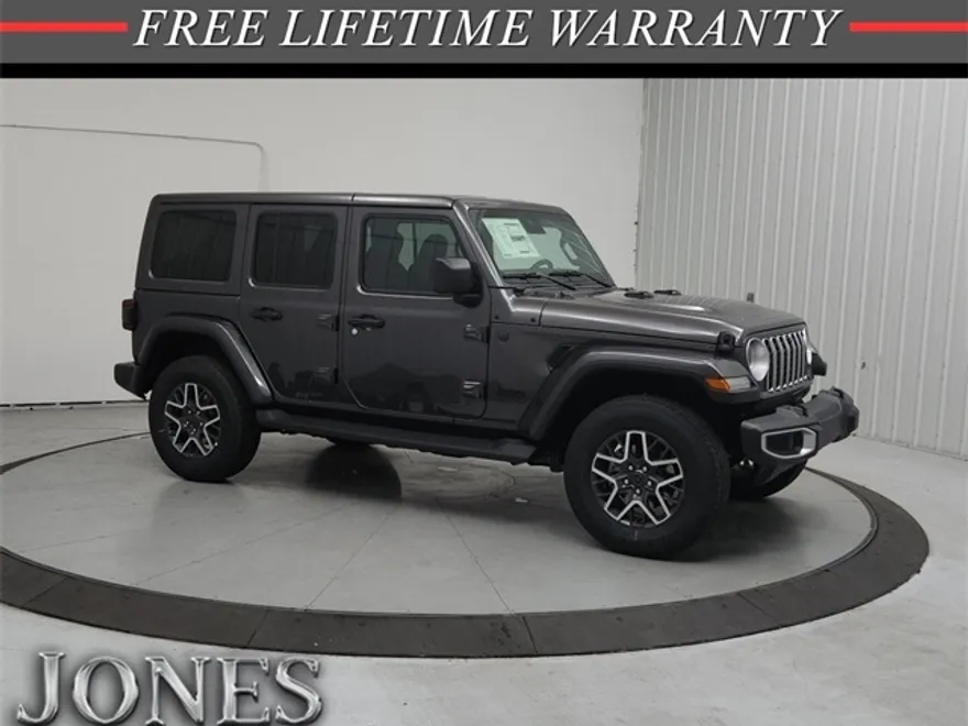 2025 Jeep Wrangler Sahara photo 1