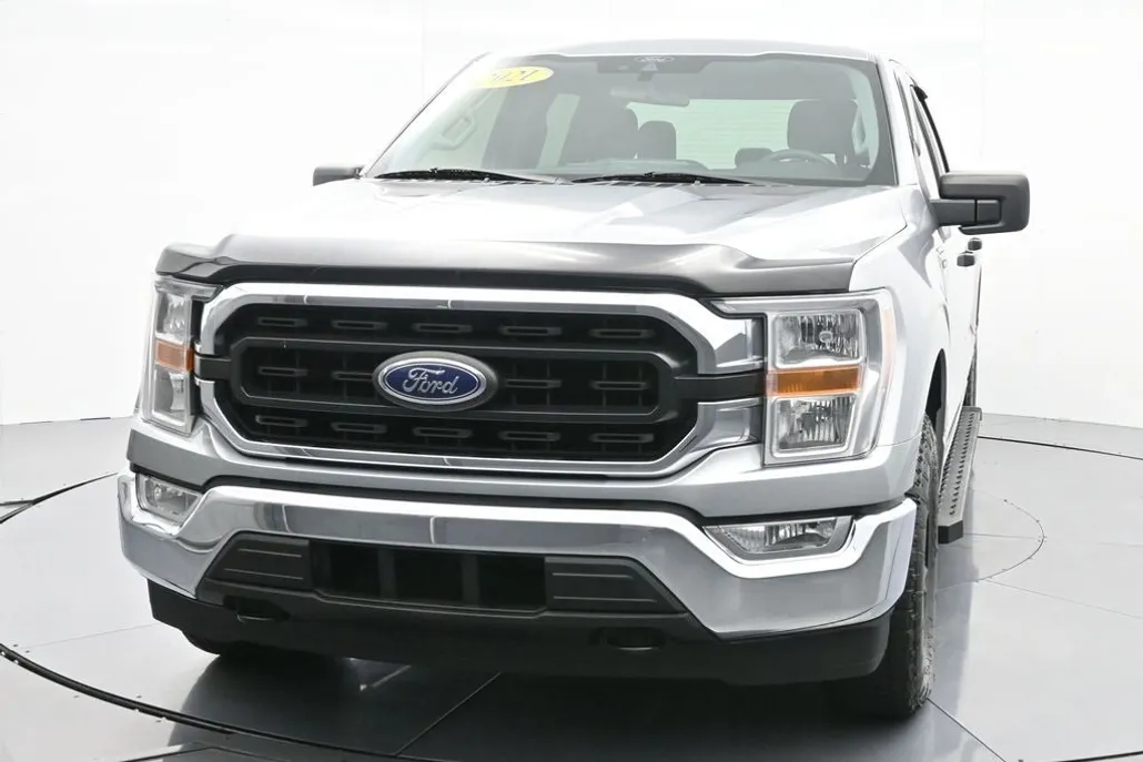 2021 Ford F-150 XLT photo 1