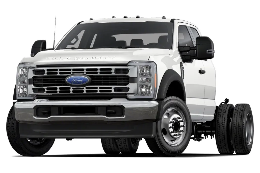 2025 Ford F-550 XL photo 1