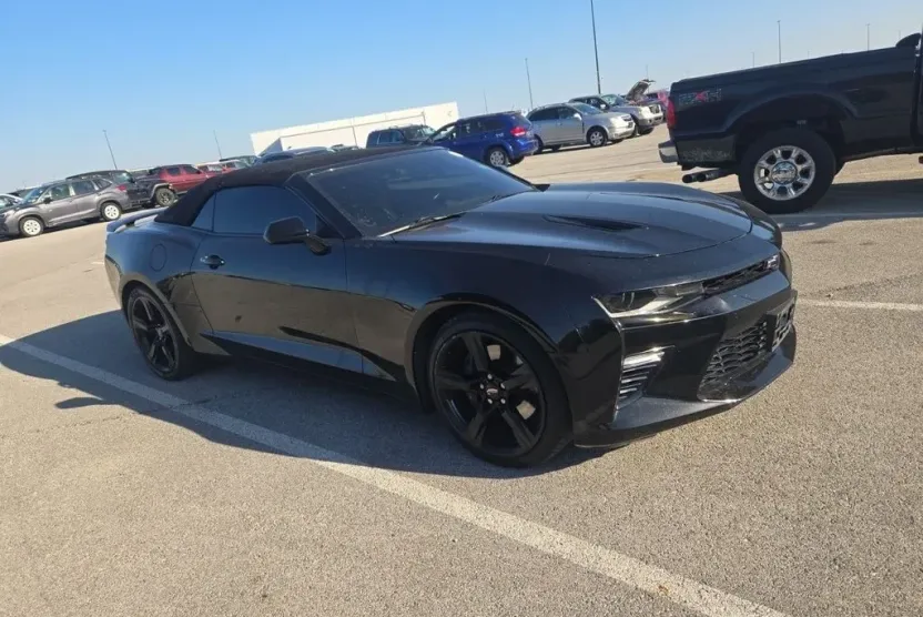 2017 Chevrolet Camaro 2SS photo 1